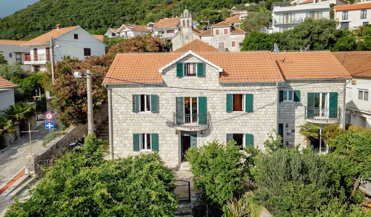 House with garden and terrace Tivat