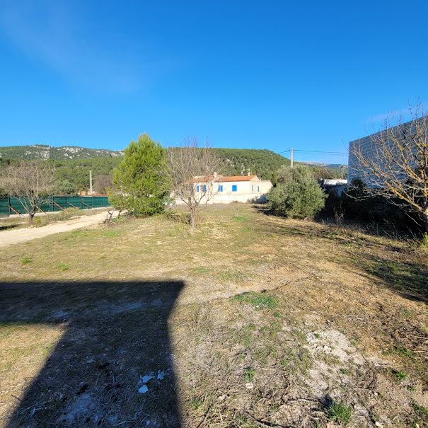 Vente terrain  766 m² à Cuges-les-Pins (13780), 312 000 €