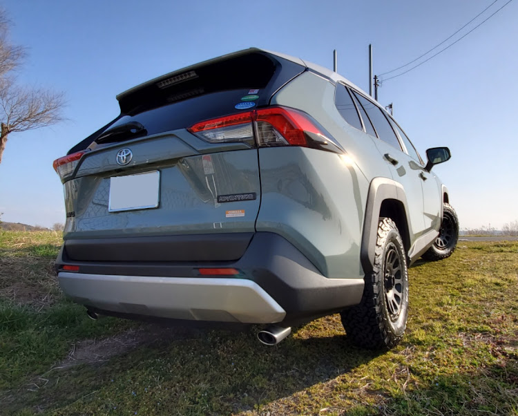 RAV4のRAV4アドベンチャー・rav4・ナイスケツ・デルタフォース・BFグッドリッチ　K02に関するカスタム事例の投稿画像2枚目