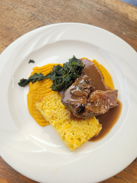 Braised chuck, isinkwa sombila, izindlubu puree and imfino by chef Lindo Mbalati.