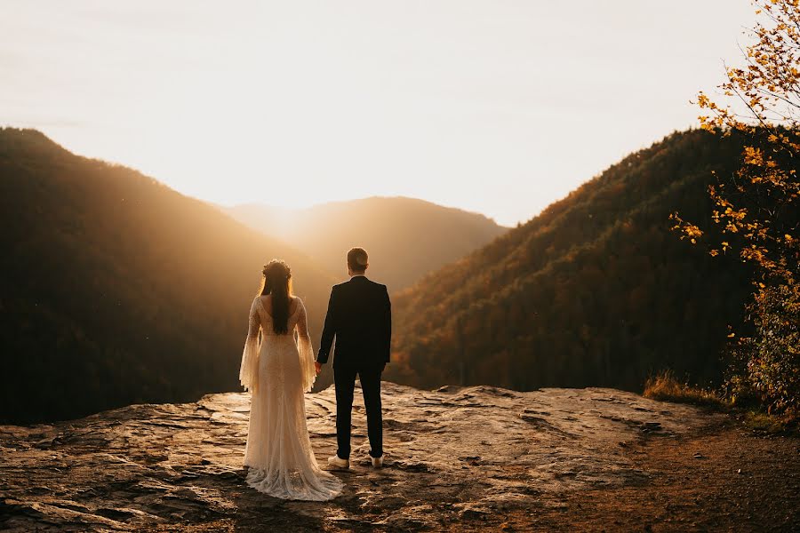 Fotografo di matrimoni Slavomír Vavrek (slavomirvavrek). Foto del 24 ottobre 2023