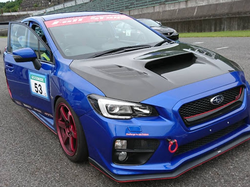 Wrx Sti のサーキットデビュー スポーツカー女子 サーキット サーキット女子 スポーツカー女子 サーキット 走行向けに進化するかもに関するカスタム メンテナンスの投稿画像 車のカスタム情報はcartune