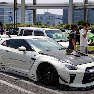 NISSAN GT-R R35