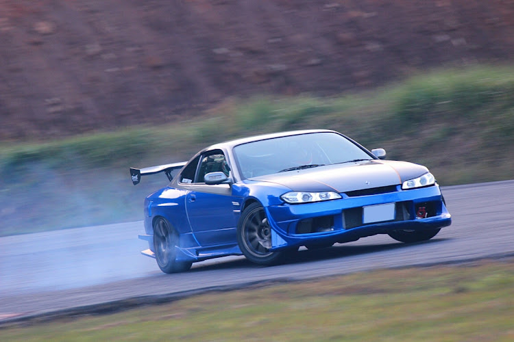シルビアの2018ベストショット・#2018ベストショット・初出し(ストック)写真放出！・昨日、今日で姉と父はスタッドレスへ交換・たいちゃん加工に関するカスタム事例の投稿画像9枚目
