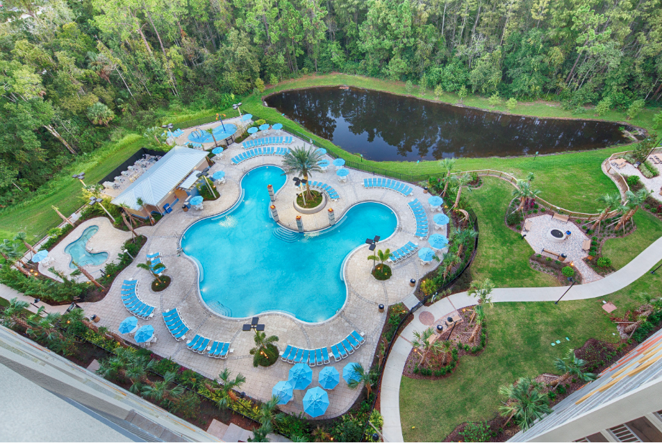 Beautiful Outdoor Resort Pool