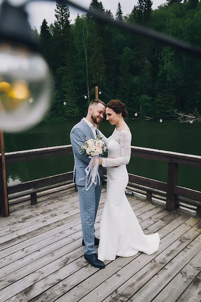 Wedding photographer Lyubov Yanova (vranin). Photo of 1 August 2019