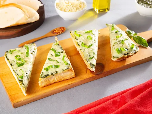 Pesto Cheesy Garlic Bread