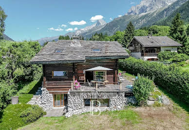 Chalet with panoramic view 2