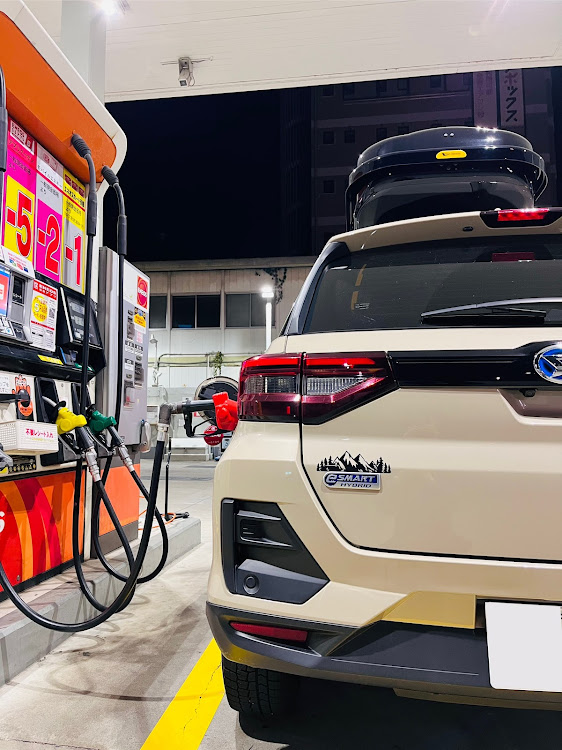 ロッキーの月と愛車・ハーフリアショットに関するカスタム事例の投稿画像3枚目
