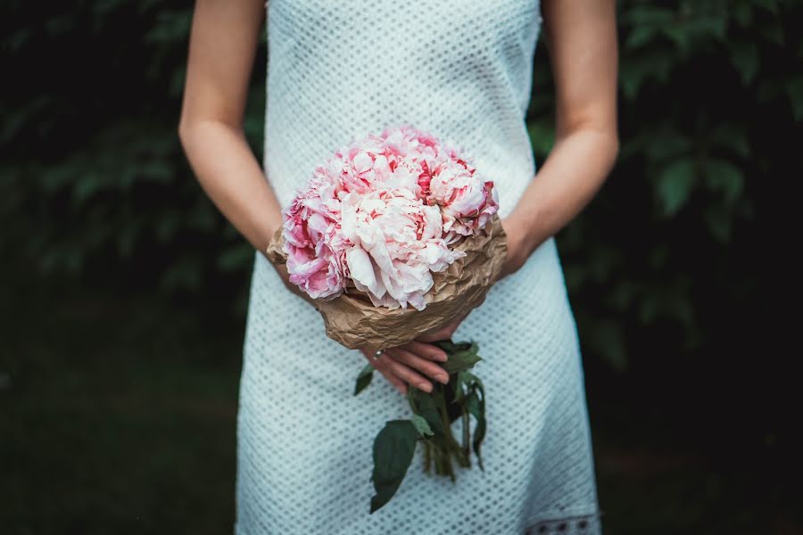 Wedding photographer Viktor Golubev (viktogoll). Photo of 27 January 2017