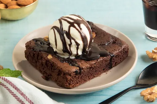 Brownie Bomb Sundae