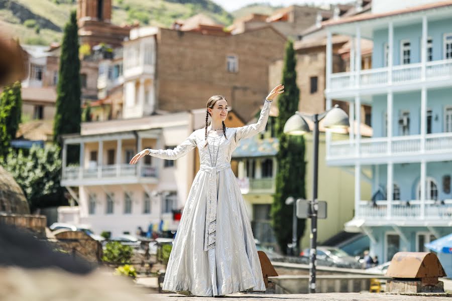 Fotógrafo de bodas Bondo Javakhishvili (tbilisi). Foto del 26 de julio 2023