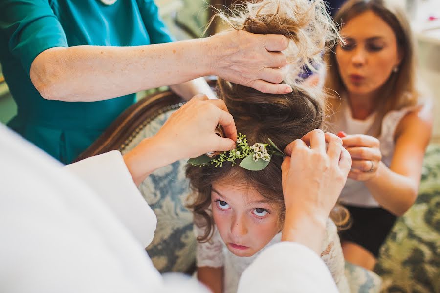 Fotógrafo de bodas Aleksandra Martynenko (happy). Foto del 3 de marzo 2016