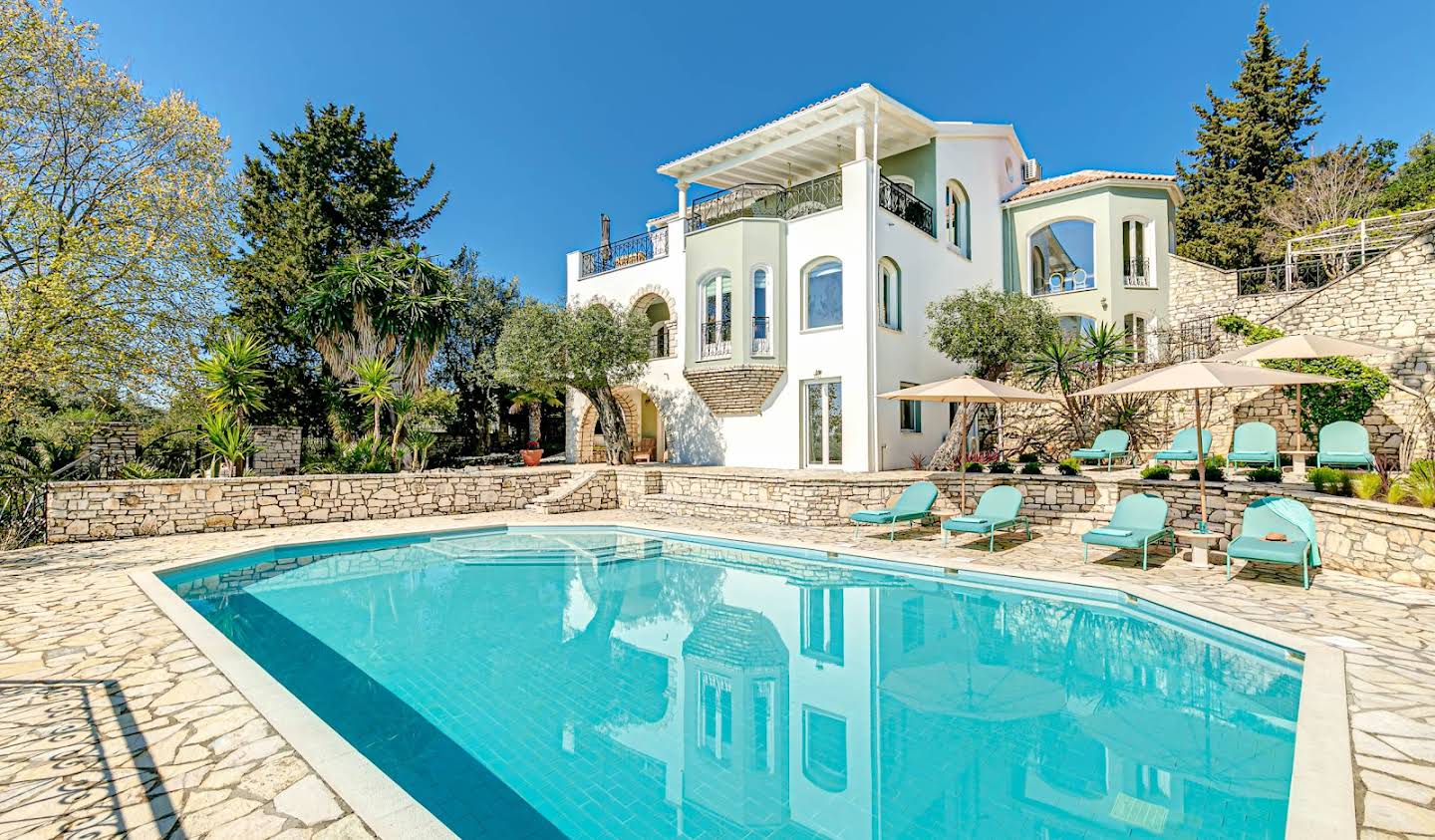 Villa with garden and terrace Corfu