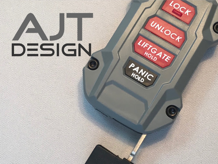 東京ランウェイスポーツさんが投稿したAJT design・RAV4・キーケースカバーに関するカスタム事例の投稿画像1枚目