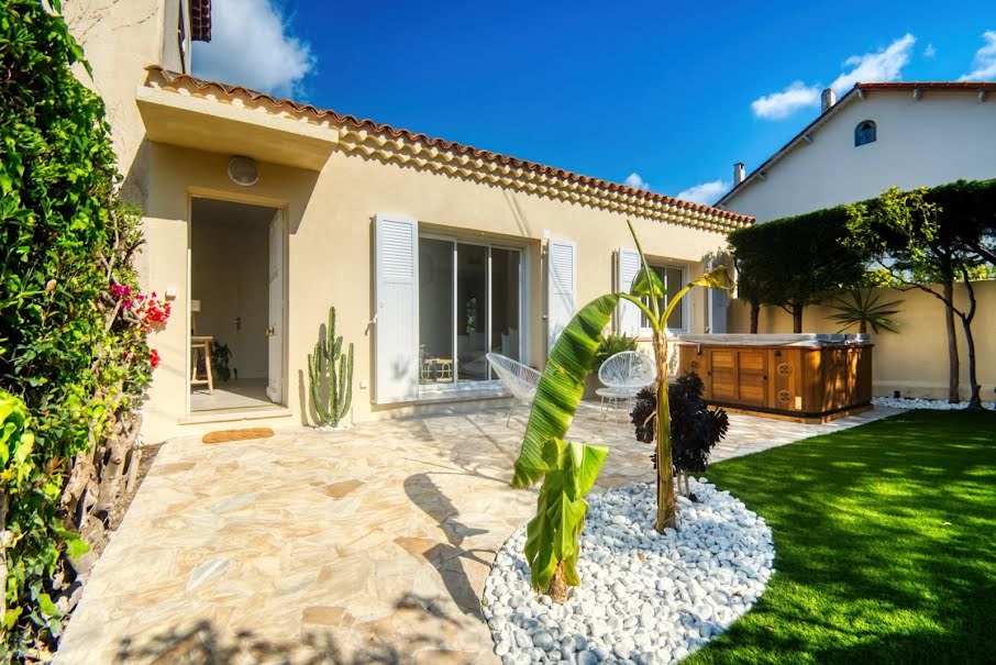 Vente maison 4 pièces 85.24 m² à Cannes (06400), 680 000 €