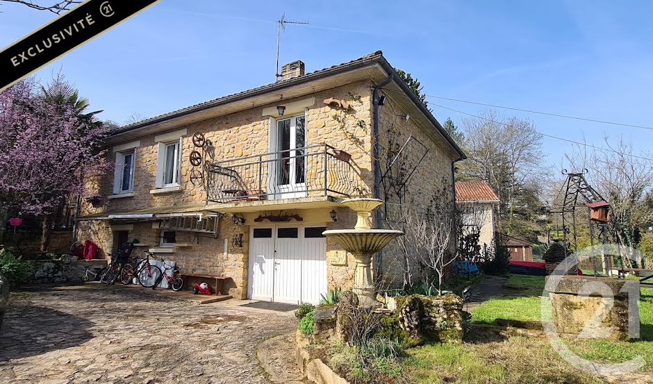 Vente maison 5 pièces 83.26 m² à Sarlat-la-caneda (24200), 159 000 €