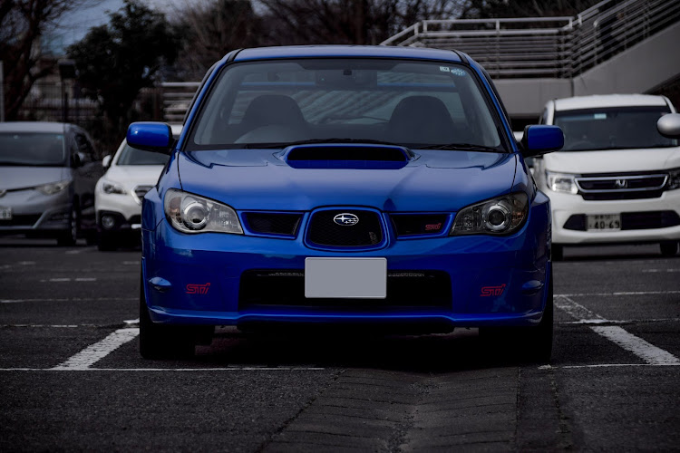 インプレッサ WRX STIの入院中・悲しみの極みに関するカスタム事例の投稿画像1枚目