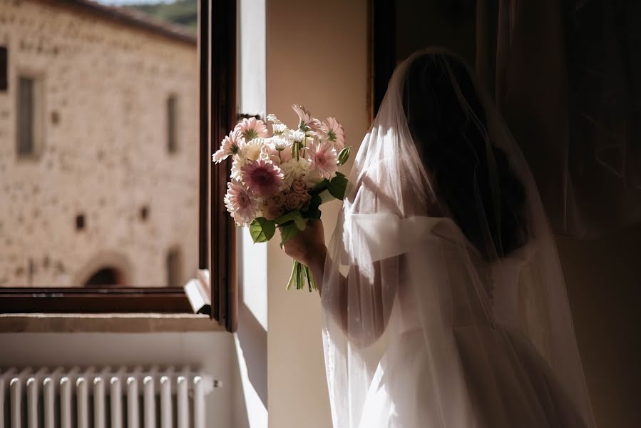 Fotograful de nuntă Cristiana Lolli (cristianalolli). Fotografia din 10 noiembrie 2023