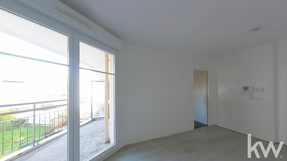 Vente appartement 3 pièces 61.77 m² à Drancy (93700), 211 000 €