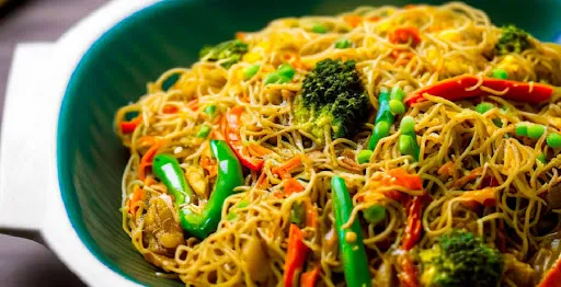 Singapuri Noodles.