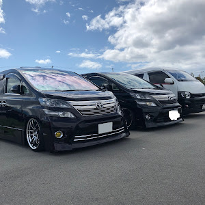 ヴェルファイア