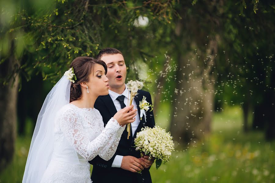 Fotógrafo de casamento Tatyana Glushakova (likeido). Foto de 10 de junho 2015