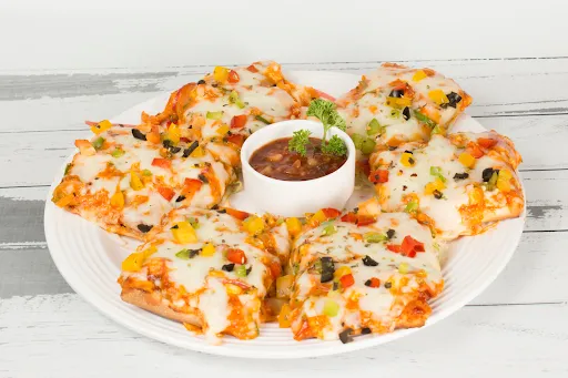 Spicy Paneer Pizza