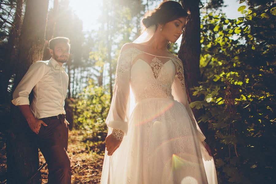 Fotógrafo de casamento Boris Yakhovich (borees). Foto de 6 de março 2015