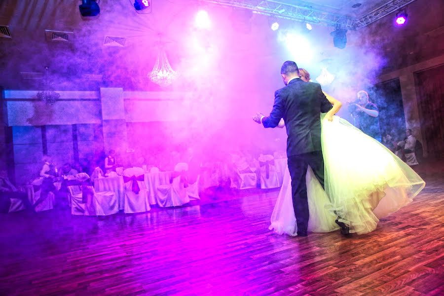 Fotógrafo de bodas Cristian Stoica (stoica). Foto del 23 de septiembre 2017