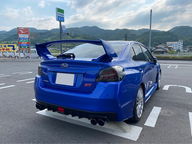 WRX STIのリベラル・隼テールランプに関するカスタム事例｜車の