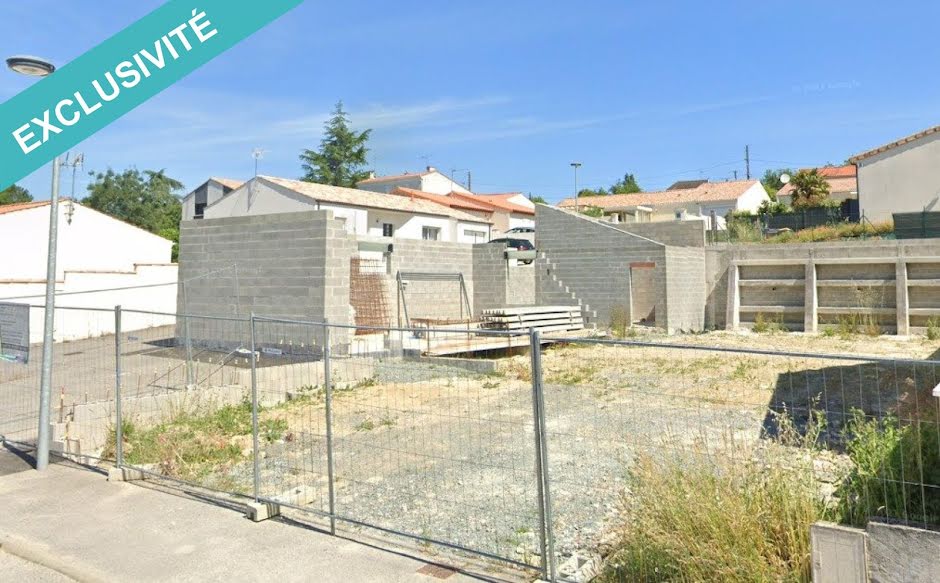 Vente maison 4 pièces 136 m² à Niort (79000), 69 000 €