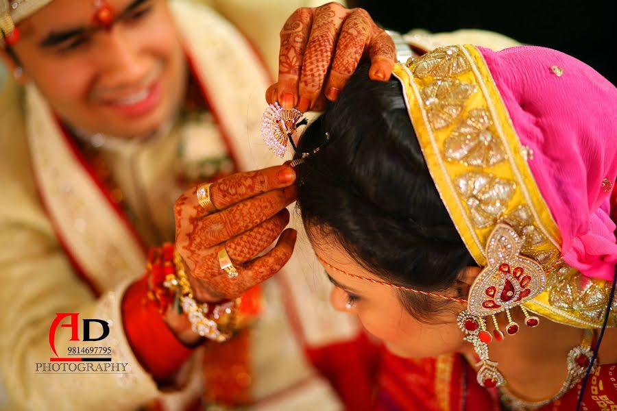 Fotografo di matrimoni Yogesh Kaura (kaura). Foto del 9 dicembre 2020