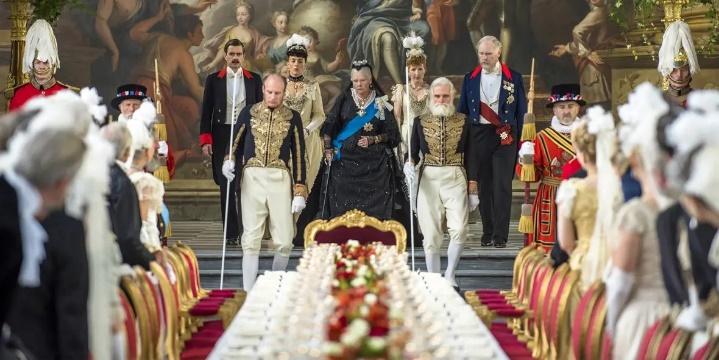 3.VICTORIA & ABDUL 4