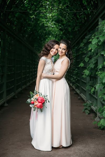 ช่างภาพงานแต่งงาน Evgeniy Vedeneev (vedeneev) ภาพเมื่อ 18 กรกฎาคม 2019