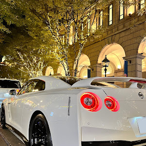 NISSAN GT-R R35