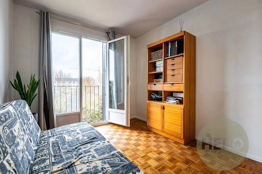 Apartment 5