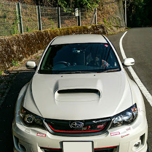 インプレッサ WRX STI GVF