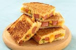 Grilled Hot Dog-Cheese Sandwich was pinched from <a href="http://www.kraftrecipes.com/recipes/grilled-hot-dog-cheese-sandwich-51656.aspx" target="_blank">www.kraftrecipes.com.</a>