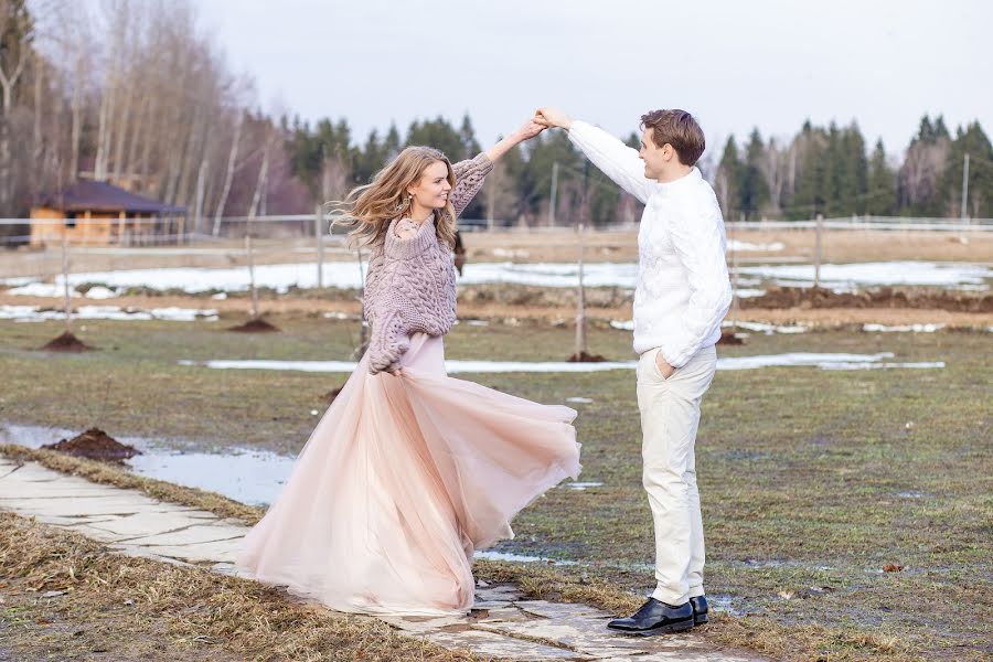 Wedding photographer Ekaterina Mochalova (kmfoto). Photo of 10 March 2020