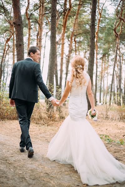 Wedding photographer Marina Dzyuba (dziubamarina). Photo of 7 February 2019