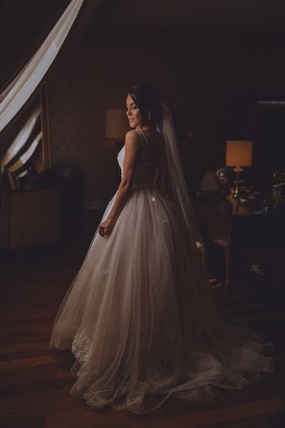 Wedding photographer Elena Shemekeeva (lenashemekeeva). Photo of 19 July 2020