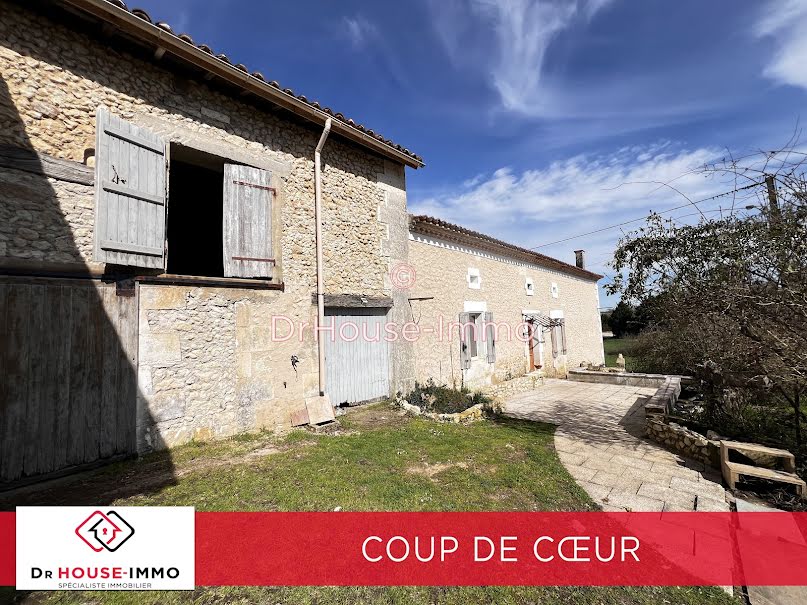 Vente maison 5 pièces 115 m² à Bourg-du-Bost (24600), 260 000 €