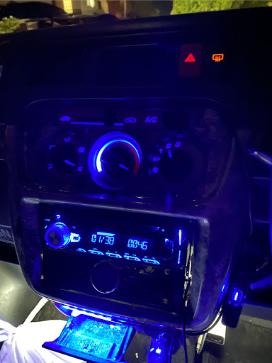 バモス Hm1のledうちかえ なかなか大変 でもいい感じ 次回メーター周り エアコン 周りに関するカスタム メンテナンスの投稿画像 車のカスタム情報はcartune