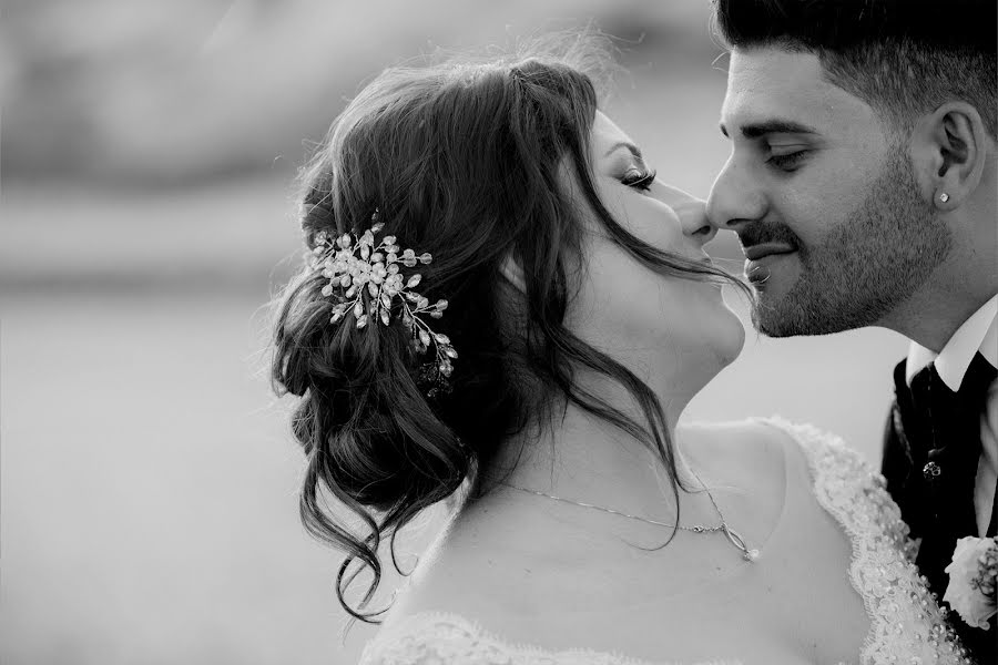 Fotografo di matrimoni Francesco Rimmaudo (weddingtaormina). Foto del 2 aprile