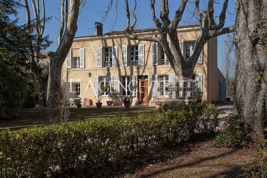 Vente maison 5 pièces 200 m² à Aix-en-Provence (13090), 1 095 000 €