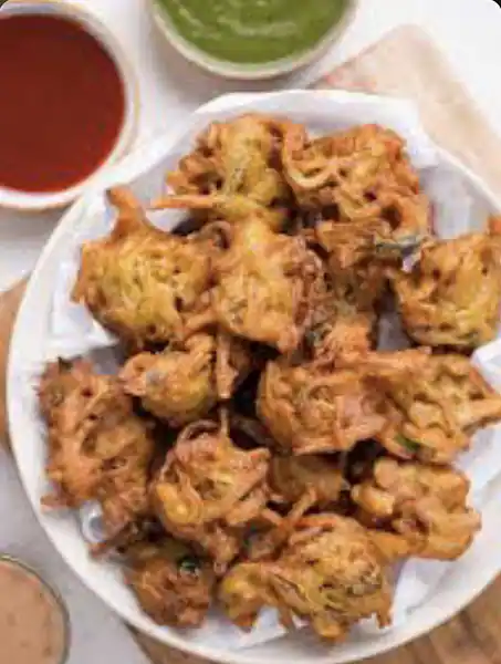 Onion Pakoda [6 Pieces]