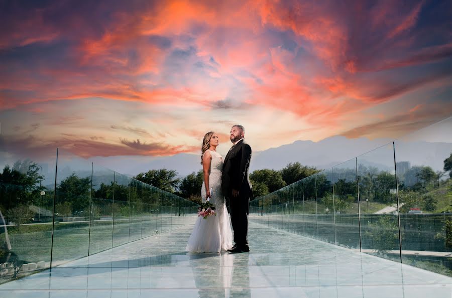 शादी का फोटोग्राफर Emmanuel Ortiz (emmartiz)। नवम्बर 23 2022 का फोटो