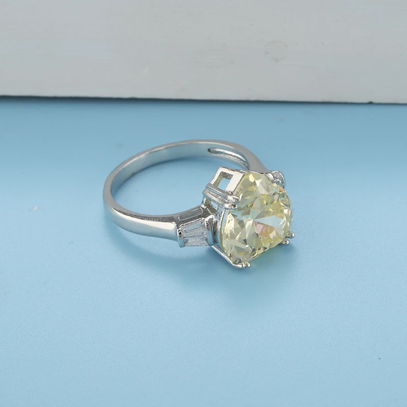 Citroengeel perzik hart ring met grote driedimensionale steen, een eenvoudige en elegante manier om je liefde te tonen. Perfect cadeau!