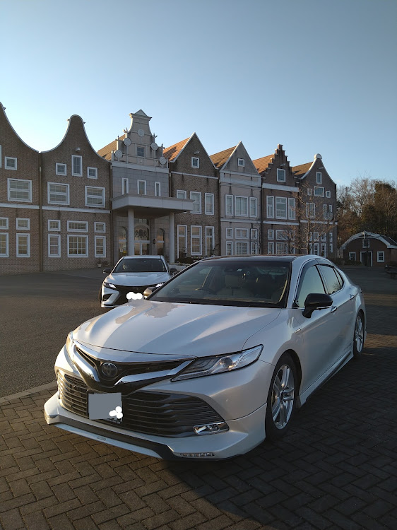 カムリのAXVH70・楽しい愛車撮影会・東松山のオランダ風な撮影スポット・70カムリ、交流会、メンバーとプチツーリング、撮影会・70カムリ、オーナーさんとコラボレーションしたいです。😏に関するカスタム事例の投稿画像1枚目
